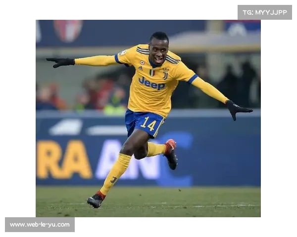 巴黎圣日耳曼香港首店正式开业，传奇马图伊迪现场助阵